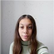 élève en premier AGOrA (assistance à la gestion des organisations et de leurs activités) au lycée professsionnel des Mont du Lyonn